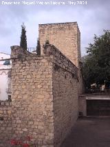 Muralla de Jan. Torren del Conde de Torralba. Grosor de la muralla