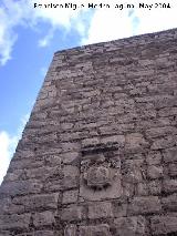 Muralla de Jan. Torren del Conde de Torralba. Escudo de los Condes de Torralba
