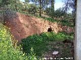 Cuevas de Martn Lechuga. Corral donde se encuentran las cuevas