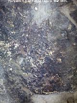 Pinturas rupestres de la Cueva de los Herreros Grupo X. Restos muy desvados de pintura