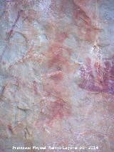 Pinturas rupestres de la Pea Escrita. Grupo VI. Antropomorfos a la izquierda del pectiniforme
