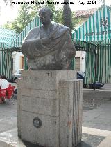 Monumento a Ramón Medina. 