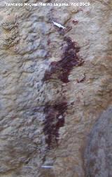 Pinturas rupestres del Poyo Bernab Grupo II. Macho cabro levantado sobre sus patas traseras