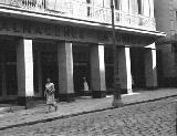 Edificio de la Calle Bernab Soriano n 20. Foto antigua. Almacenes la Unin
