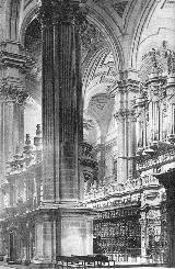 Catedral de Jaén. Columnas. Foto antigua