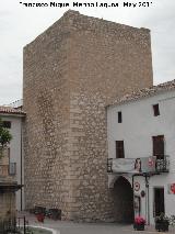Castillo de Jimena. Torre del Homenaje y Arco