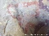Pinturas rupestres de la Cueva de la Graja-Grupo VIII. El antropomorfo de la derecha de la pareja de color rojo claro