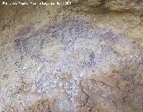 Pinturas rupestres de la Cueva de la Graja-Grupo X. Antropomorfo tipo phi muy deteriorado