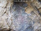 Pinturas rupestres de la Cueva de la Graja-Grupo IX. Antropomorfo y zooformo superior