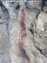 Pinturas rupestres de la Cueva de la Graja-Grupo XIII. Barra vertical