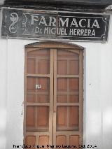 Farmacia Dr. Miguel Herrera. 
