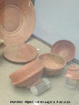 Cstulo. Platos y cuencos de sigillata. Siglos I-III d.C. Museo Arqueolgico de Linares