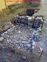 Excavacin arqueolgica de la Calle Teodoro Calvache n 29. Pavimento