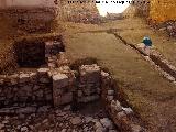 Excavacin arqueolgica de la Calle Teodoro Calvache n 29. Al fondo el horno