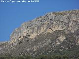Cerro La Veleta. Una de sus paredes rocosas