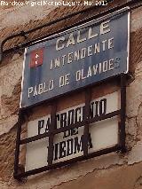Calle Intendente Pablo de Olavide. Placas
