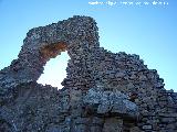 Castillo de Torre Alver. Torre del Homenaje y murallas