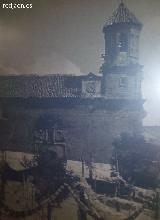 Iglesia de San Juan Bautista. Foto antigua con el reloj