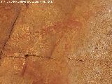 Pinturas rupestres del Abrigo de la Cueva del Santo Grupo II. Lnea oblcua con finas lneas verticales