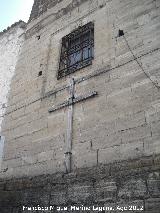 Iglesia de Santiago Apostol. Cruz de los caidos