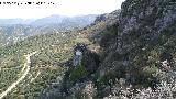 Cerro de la Coronilla. Vistas de las paredes rocosas