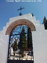 Cementerio de Torredonjimeno. Puerta de entrada