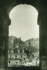 Baslica de San Ildefonso. Torre campanario. Foto antigua. Foto de Jaime Rosell Caada. IEG