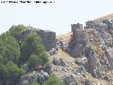 Castillo de Arenas. Recinto Inferior. Torreones del Sur