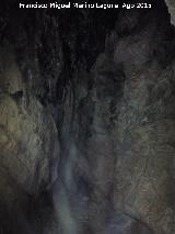 Cueva del Can del Quiebrajano. Interior