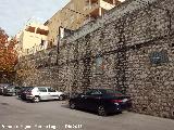 Muralla de Jimena. Muralla transformada en muro de contencin