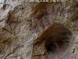 Pinturas rupestres de la Cueva de la Graja-Grupo II. Zooformo