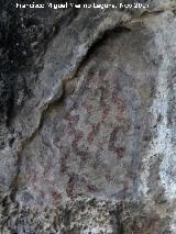Pinturas rupestres de la Cueva de la Graja-Grupo VII. Lneas verticales en zig zag superiores