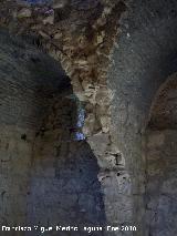 Castillo de Otiar. Torre del Homenaje. Pared de separacin de los dos habitculos de la primera planta