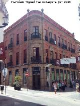 Edificio de la Calle Antonio Rafael Abelln n 2. 