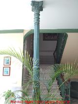 Casa de la Calle Los Peas n 4. Columna de hierro fundido
