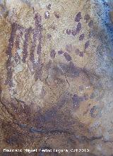 Pinturas rupestres de la Cueva de la Higuera. Pinturas centrales