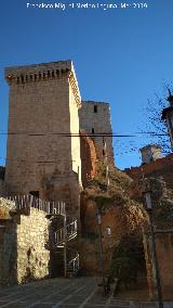 Muralla de Daroca. Torre de la Carretera, Torre de las Cinco Esquinas y Torre de la Espuela