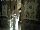 Cripta del Barn Velasco. Relieves