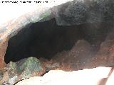 Cueva del Aznaitn. Interior