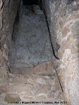 Castillo de Torres. Escaleras de subida al primer piso