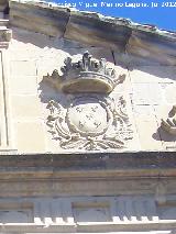 Real Monasterio de Santa Clara. Escudo derecho