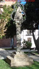Monumento a la Virgen del Collado. 