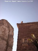 Ermita de la Virgen del Castillo. Reloj de Sol