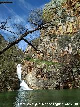 Cascada del Negrillo. 