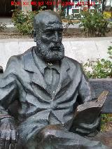 Pedro Antonio de Alarcn. Escultura en el Bulevar de la Avenida de la Constitucin - Granada