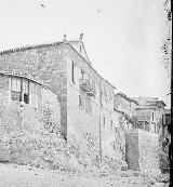 Casa Lis. Antes de que existiera por su parte trasera despues del hospicio 1889. Autor J. Laurent y Ca