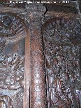 Catedral de Jaén. Coro. Nacimiento de Jesús. Columna izquierda