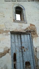Casera de la Caada del Parral. Hornacina y puerta