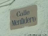 Calle Mentidero. Placa