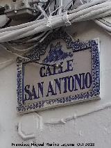 Calle San Antonio. Placa